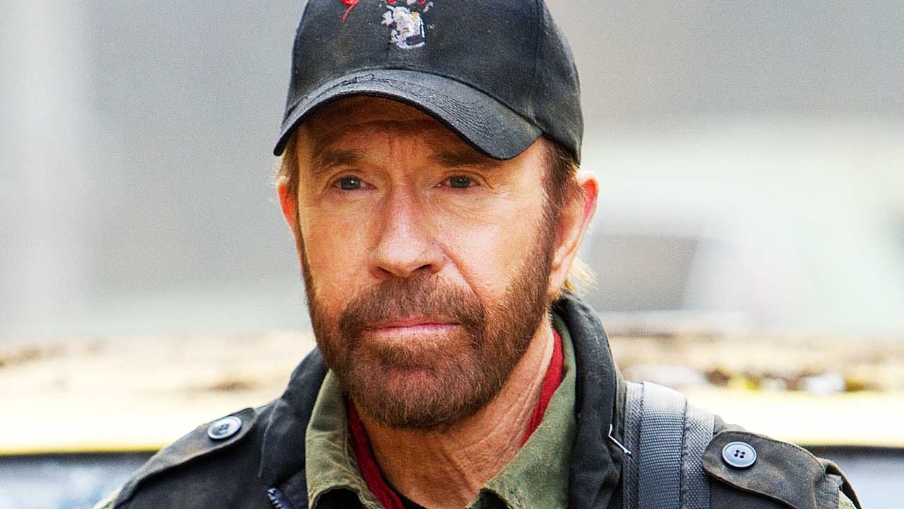 Chuck Norris porazil i Stallona. Měl podmínku, která změnila Expendables