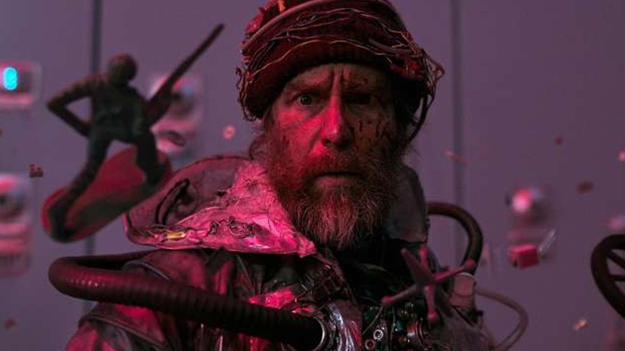 Svět se řítí do pekel. Nová sci-fi s cestováním časem v úžasném traileru