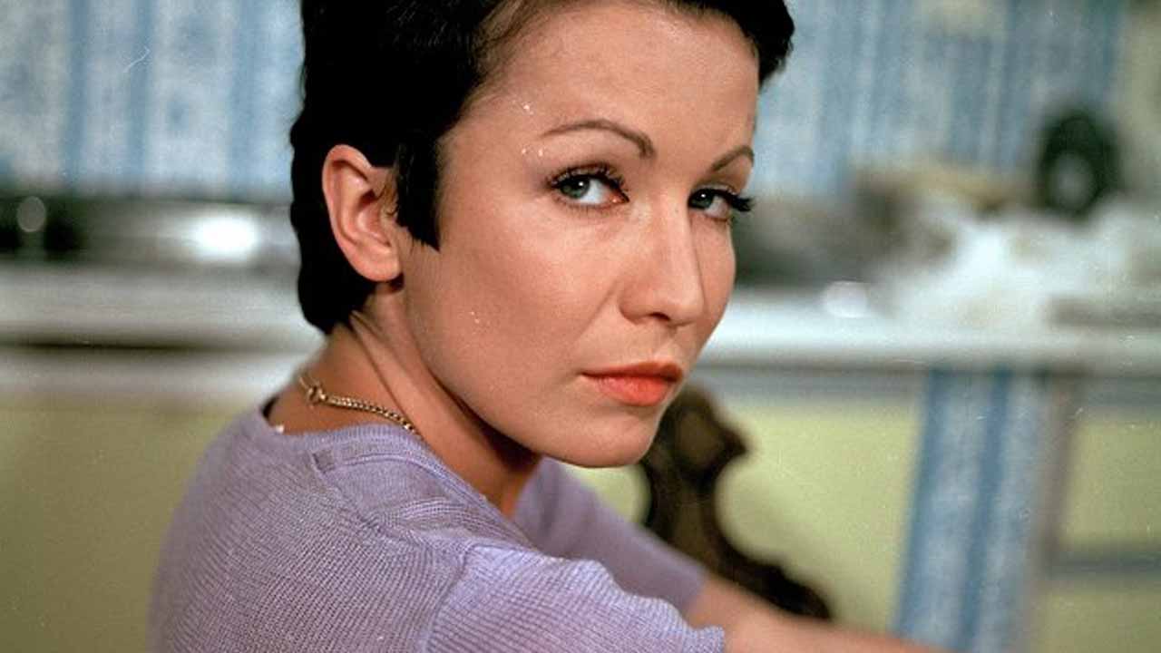  Hana Maciuchová si zahrála a na obrázku je: