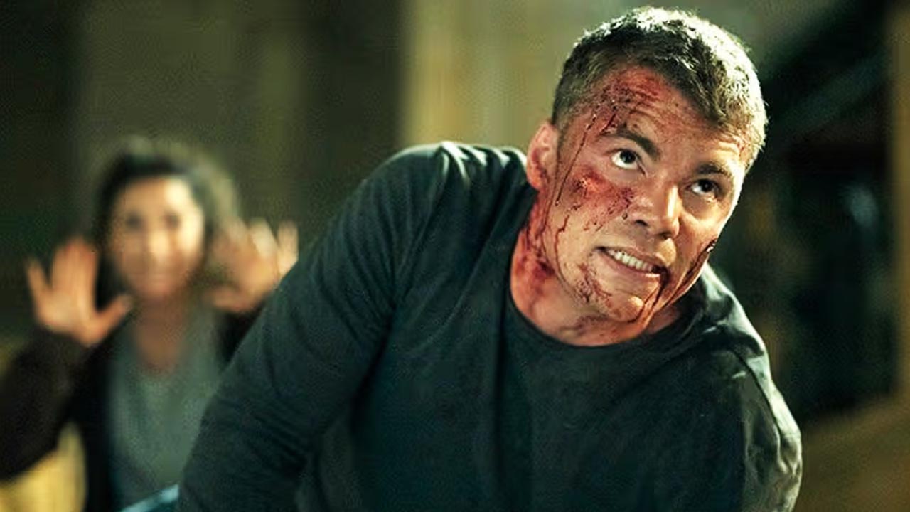 Akční megahit Netflixu končí. Sledovanost pokračování padala rekordně ke dnu