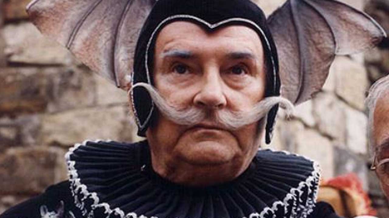 Jiří Sovák si zahrál a na obrázku je: