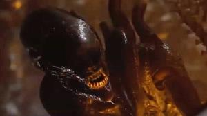 Nový Vetřelec už bude online. Dorazí 2 měsíce po uvedení v kinech