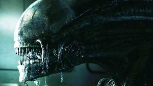 První trailer nového Vetřelce je tady! Krev, facehuggeři i drsná hrdinka nadchnou fanoušky