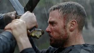 Král Artuš ve stylu drsných Vikingů? Nové fantasy se v traileru nebojí krve a kouzel