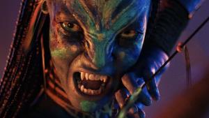 První skutečné záběry z Avatara 3 berou dech. Slibují mstivou Neytiri i útok zvířat