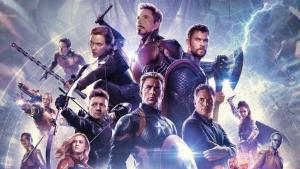 Avengers 6 budou cestovat multivesmírem. Konečně mají stěžejního tvůrce 