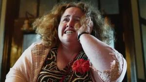 Takhle se zrodila děsivá stalkerka z nového hitu Netflixu. Video ukazuje mrazivý herecký test