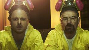 Tvůrce Breaking Bad představil nový seriál. Popralo se o něj hned 9 služeb