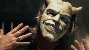Horor roku přichází! Děsivý film o sériovém vrahovi má nadšené recenze