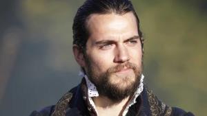 Henry Cavill ukázal svaly po zranění. Podívejte se, jak maká v posilovně na nesmrtelnosti