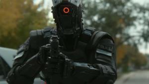 Dystopický sci-fi hit Netflixu pokračuje. Trailer slibuje drsný nářez s roboty