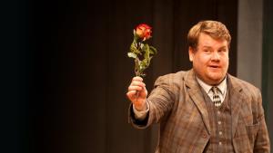 Koronavirus: I divadla se přesouvají online. Kde si přehrát představení?