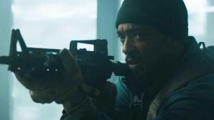 Zemi ovládla smrtící monstra. Nové postapokalyptické sci-fi láká v akčním traileru