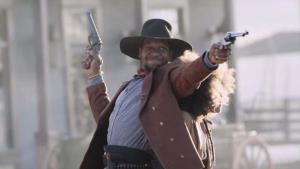 Netflix láká na nejstylovější akčňák podzimu. Mrkněte na nabušený trailer