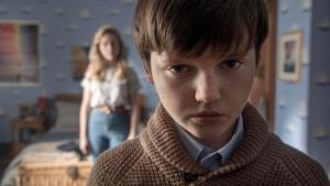 Netflix přichází s novými trailery na hororovou pecku a historickou řežbu