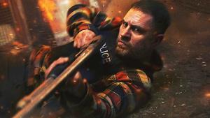 Nejsledovanější akčňáky na Netflixu: Krvavý nářez Toma Hardyho i nesmrtelný zabiják