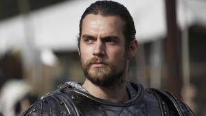 Sekání hlav musí počkat. Henry Cavill se zranil těsně před natáčením