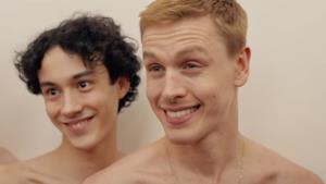 Nejlepší komedie roku bude konečně online! Na Netflixu ji ale nečekejte