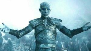 Nová fotka z natáčení Rodu draka naznačuje velký odklon od knihy