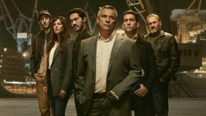 Netflix odhalil seriál o drogových válkách. Trailer láká na násilí i hvězdu Papírového domu