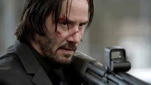 Novinka s Johnem Wickem v problémech: Náhradní režisér vysvětluje snahu zachránit film