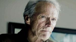 Poslední film Clinta Eastwooda je tady! Trailer slibuje sžíravé drama, které nedostanete z hlavy