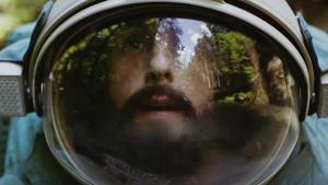 Netflix odhalil sci-fi Kosmonaut z Čech. V prvním traileru září Adam Sandler