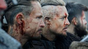 Netflix láká na své největší dubnové hity. Uvede populární fantasy i historickou řež