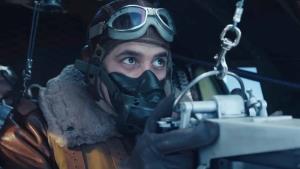 Nejlepší seriály roku (nejen) na Netflixu: Postapokalyptické sci-fi, krvavý Šógun i druhoválečný spektákl