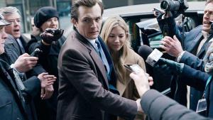 Netflix v traileru láká na luxusní psychothriller. Autora přetáhl od HBO