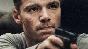 Netflix ukázal dvě skvostné thrillerové novinky. Z trailerů běhá mráz po zádech