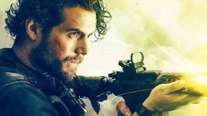 Akční propadák s Cavillem je nečekaným hitem až po 6 letech. Nově ho objevili i Češi