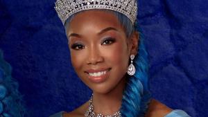 Popelka s tmavou pletí a modrými vlasy? Disney naštval diváky, ti se zlobí zbytečně