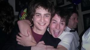 Harry Potter ho připoutal na invalidní vozík. Dublérova nehoda v traileru dojímá k slzám