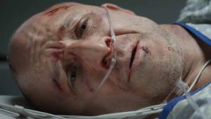 Operace v oku tornáda. První nemocniční seriál Netflixu v traileru napne i dojme k slzám