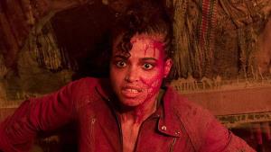 Zombies, příšery a tuna krve. Netflix detailně představil nový hororový hit