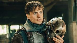 Nové válečné sci-fi přepíše historii. Trailer láká na válečnou řež supervojáků