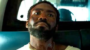 Pan a paní Smithovi se vrací drsnější a krvavější. První trailer dává zapomenout na Pitta s Jolie