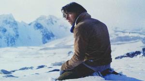 Netflix natočil drsný thriller o přežití a pojídání mrtvých. Kritiky naprosto uchvátil