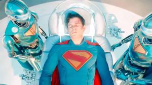 Nový Superman v bombastickém traileru. 5 minut komiksové slasti a nejroztomilejšího psa vesmíru