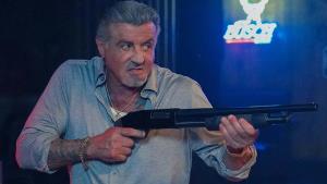 Vraždící monstra, gangster Stallone a další novinky (nejen) na Netflixu na víkend