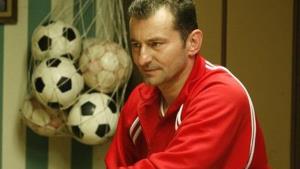 KVÍZ: Poznáte postavy Okresního přeboru podle obrázku? Anebo jste dřeváci?