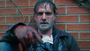 Rick se vrací do Živých mrtvých. Nový zombie seriál ukázal krvavý trailer