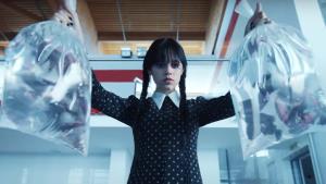 Netflix ukázal novou Addamsovu rodinu. Trailer je plný zvráceného humoru