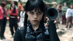 Megahit, který zválcoval i Stranger Things, bude pokračovat. Netflix odklepl Wednesday 3