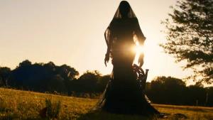 Americká Polednice: Mrazivý trailer nového hororu nahrazuje Geislerovou afroamerickou rodinou