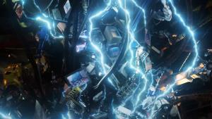 Robotí apokalypsa zdrtí lidstvo. Nová sci-fi komedie baví krvavým trailerem