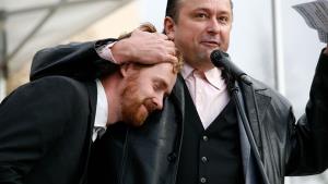 10 víkendových tipů: Sirény, Arnold, Troja a Tonda Blaník