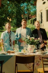 Přání k narozeninám: Křtiny plakát