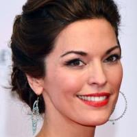 Alana de la Garza